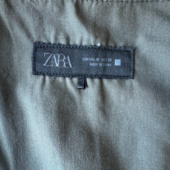 ZARA Embroidered Waistcoat – Size M (Ref. 6318/042/505) - Picture 12 of 16